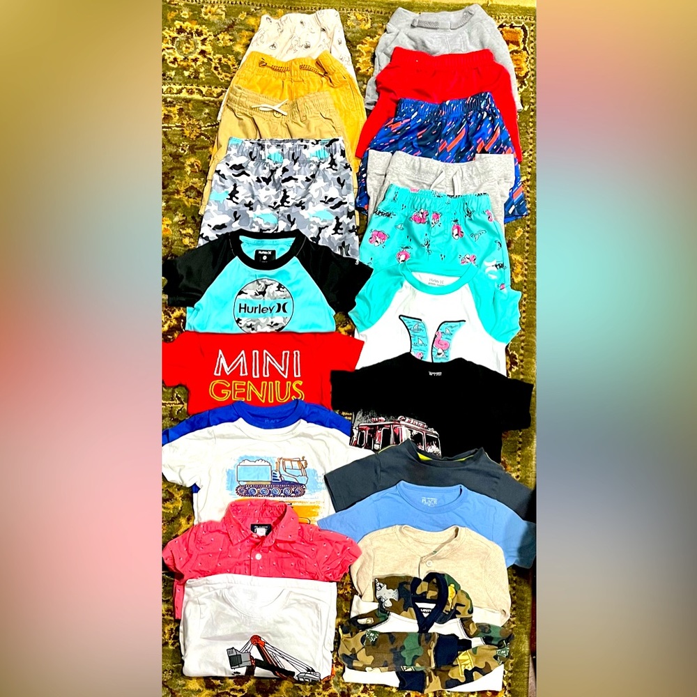 20 piece lot of 2T boys clothes. Good condition. No smoking home, no pets.